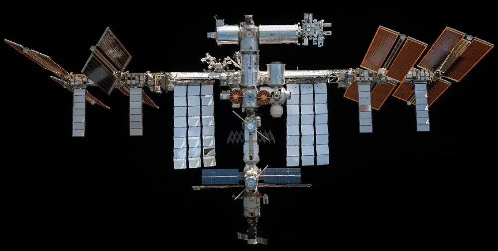 Cloud Computing Literally With Data Centers in Orbit
